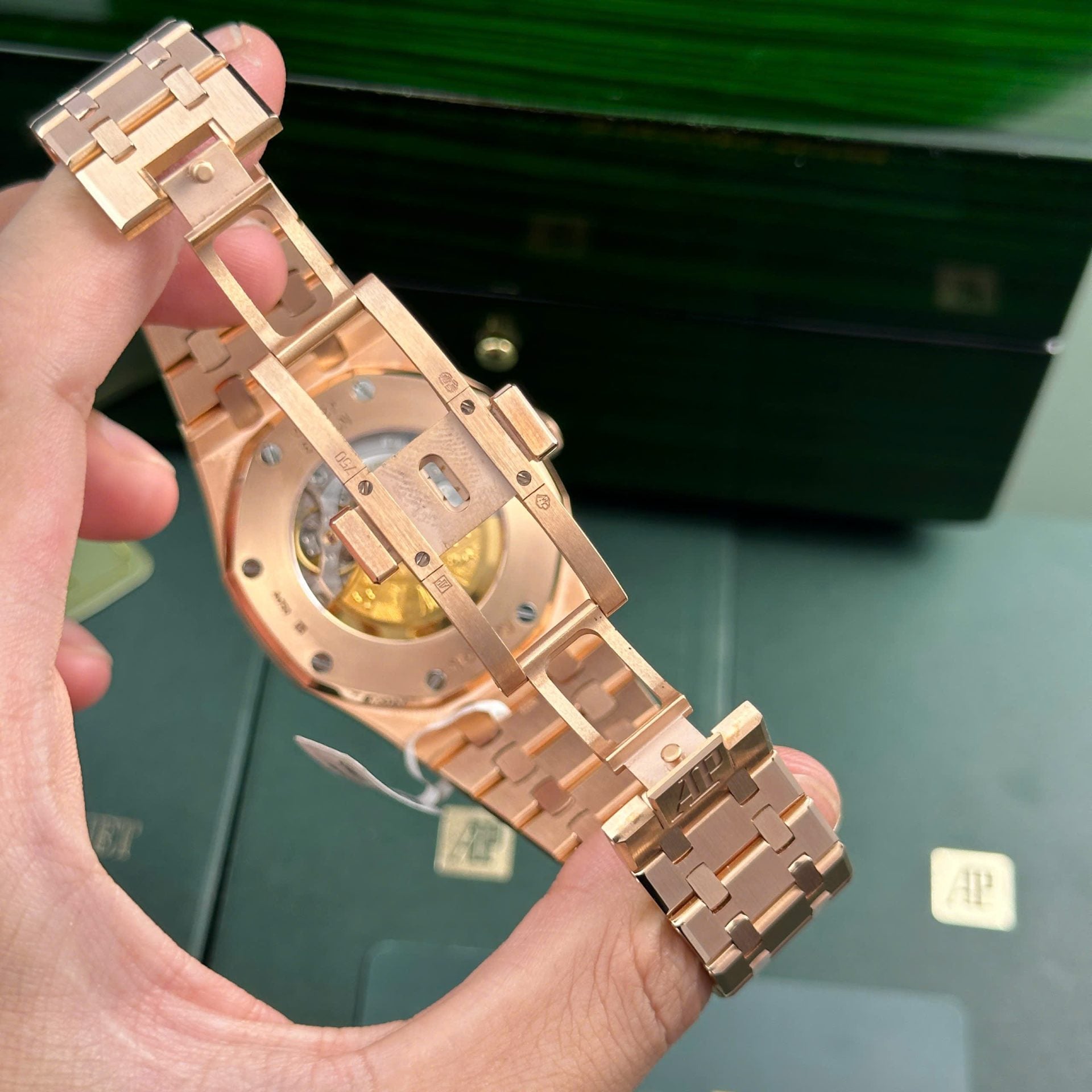 Audemars Piguet Watch Royal Oak 15400 Gold Wrapped Black Dial 41mm - Image 8