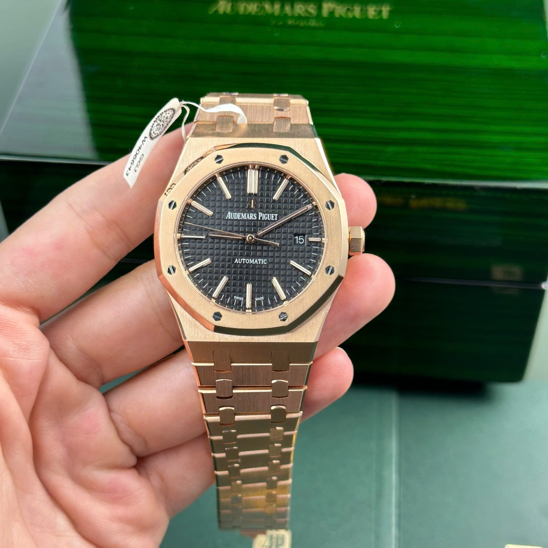 Audemars Piguet Watch Royal Oak 15400 Gold Wrapped Black Dial 41mm