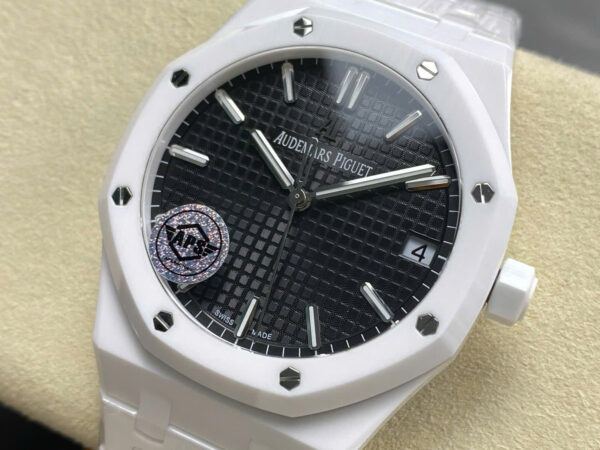 Audemars Piguet Royal Oak 15500 Dial Black Watch White Ceramic 41mm - Image 7