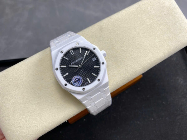 Audemars Piguet Royal Oak 15500 Dial Black Watch White Ceramic 41mm