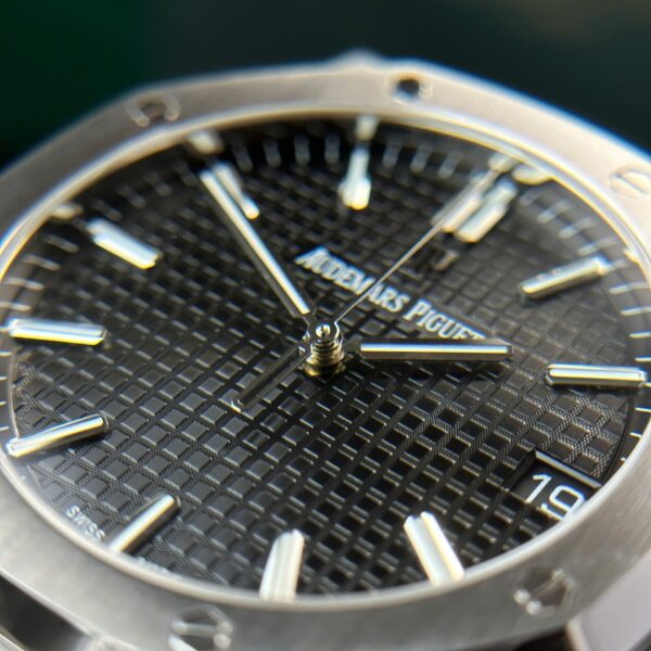 Audemars Piguet Royal Oak 15500 Watch Dial Black Rubber Strap 41mm - Image 5