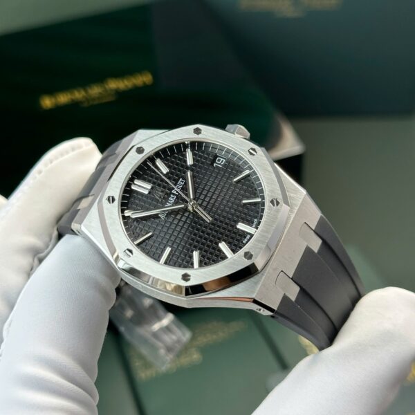 Audemars Piguet Royal Oak 15500 Watch Dial Black Rubber Strap 41mm - Image 3