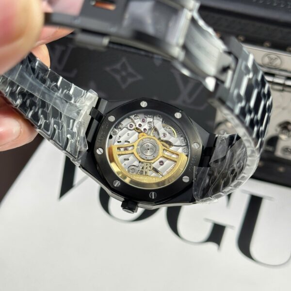 Audemars Piguet Royal Oak 15500 Watch Black Dial 41mm - Image 10