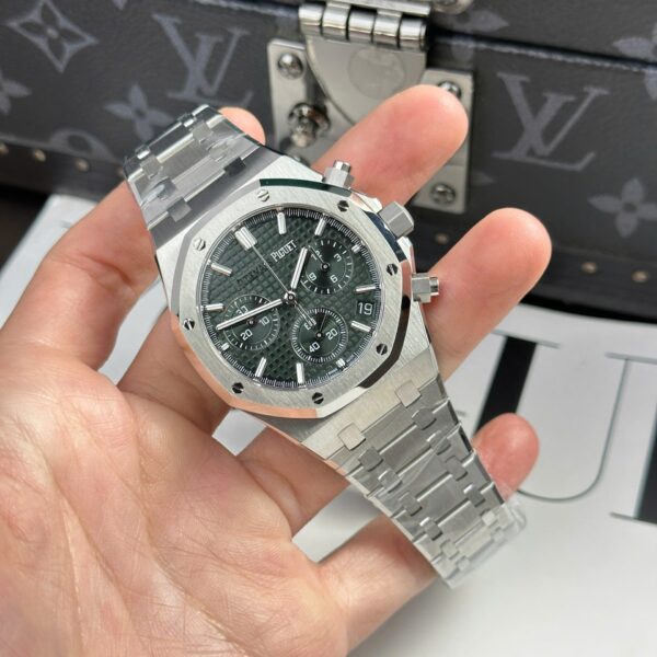 Audemars Piguet Royal Oak 26240ST Watch Green Dial 41mm - Image 2