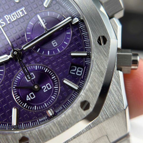 Audemars Piguet Royal Oak 26240ST Purple Dial 41mm - Image 6