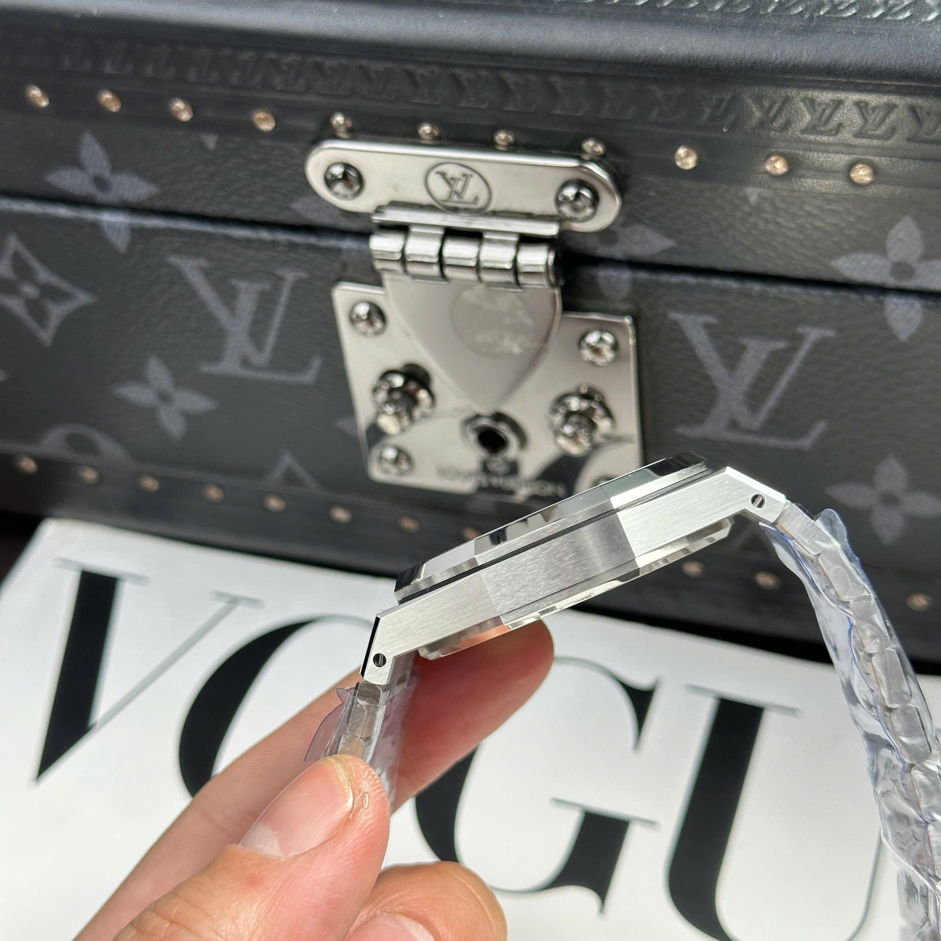 Audemars Piguet Watch Royal Oak 26331 Chronograph Dial Black 41mm - Image 12