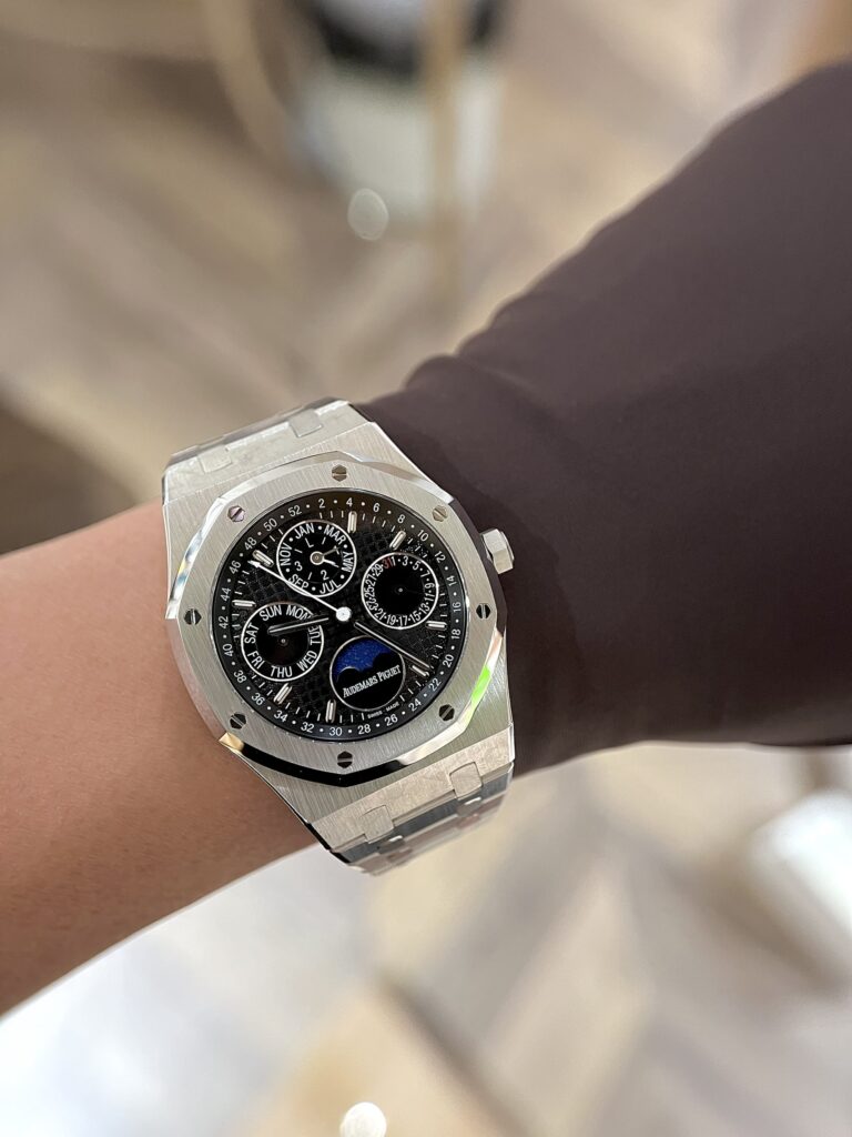 Đồng Hồ Audemars Piguet Royal Oak 26574ST Replica 11 Màu Đen 41mm (1)