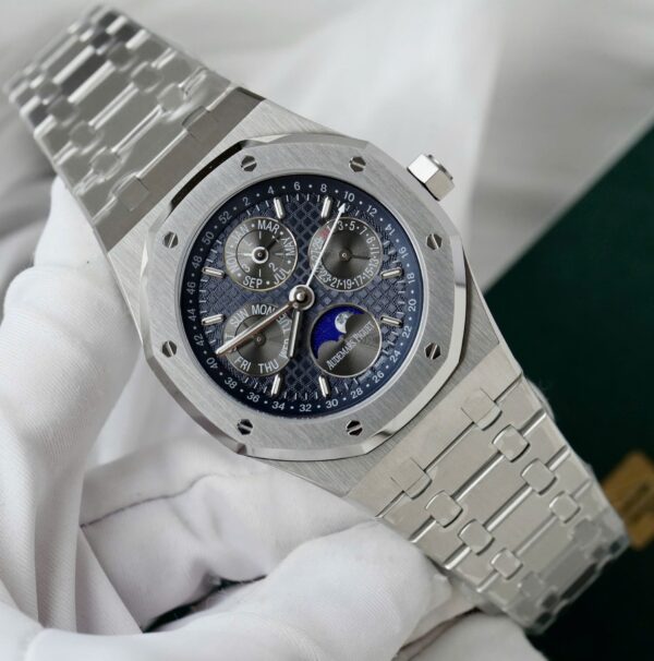 Audemars Piguet Royal Oak 26574TI Watch Blue Dial Metal Wire 41mm - Image 3