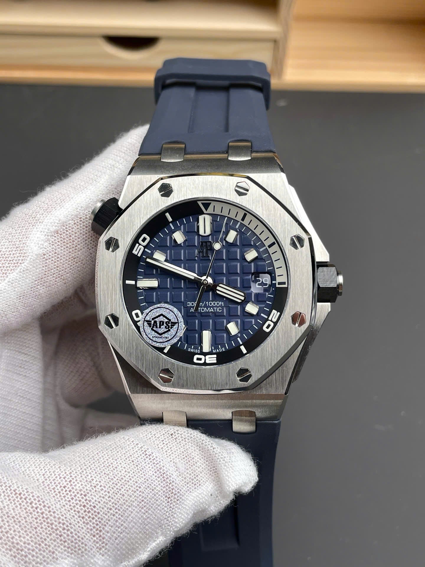 Audemars Piguet Watch Royal Oak Offshore 15720ST Blue Rubber Strap 42mm