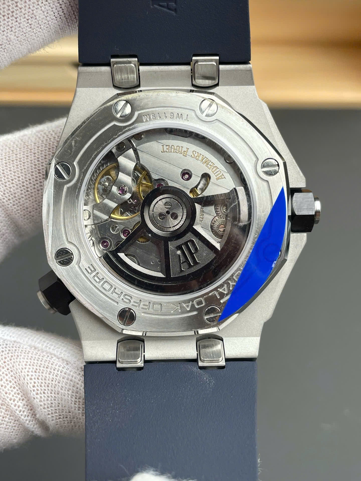 Audemars Piguet Watch Royal Oak Offshore 15720ST Blue Rubber Strap 42mm - Image 7