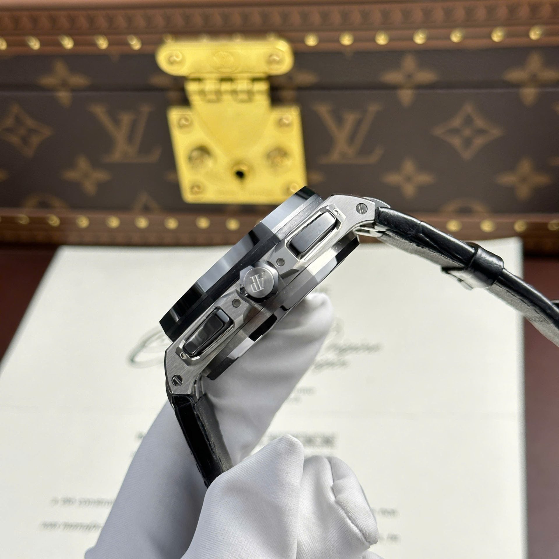 Audemars Piguet Royal Oak Offshore Chronograph 26420 Watch Black Dial 43mm - Image 8