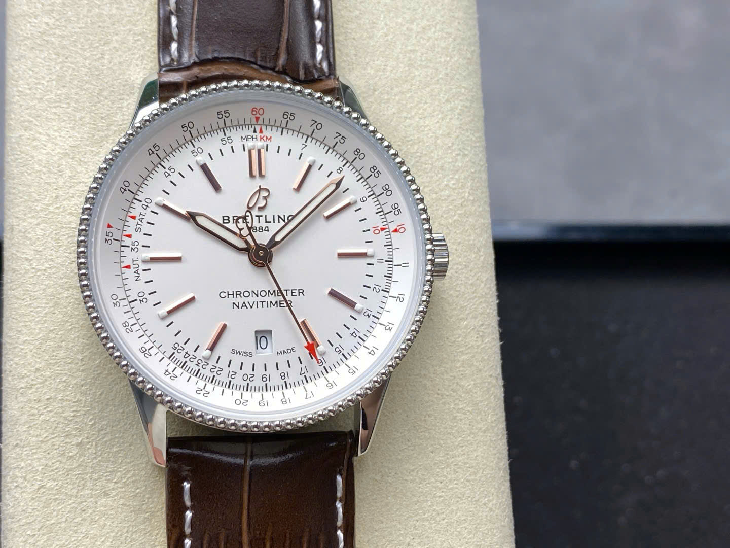 Breitling Navitimer Watch Brown Leather Strap 41mm