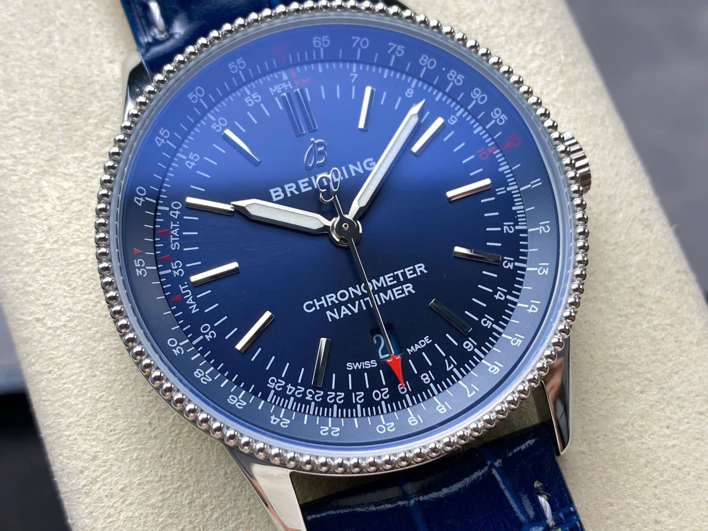 Breitling Navitimer Watch Blue Leather Strap 41mm - Image 3