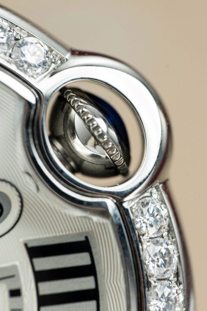 Đồng Hồ Cartier Ballon Bleu WE9009Z3 Mặt Trắng Chế Tác Viền Kim Cương Moissanite Xưởng AF 42mm (2)