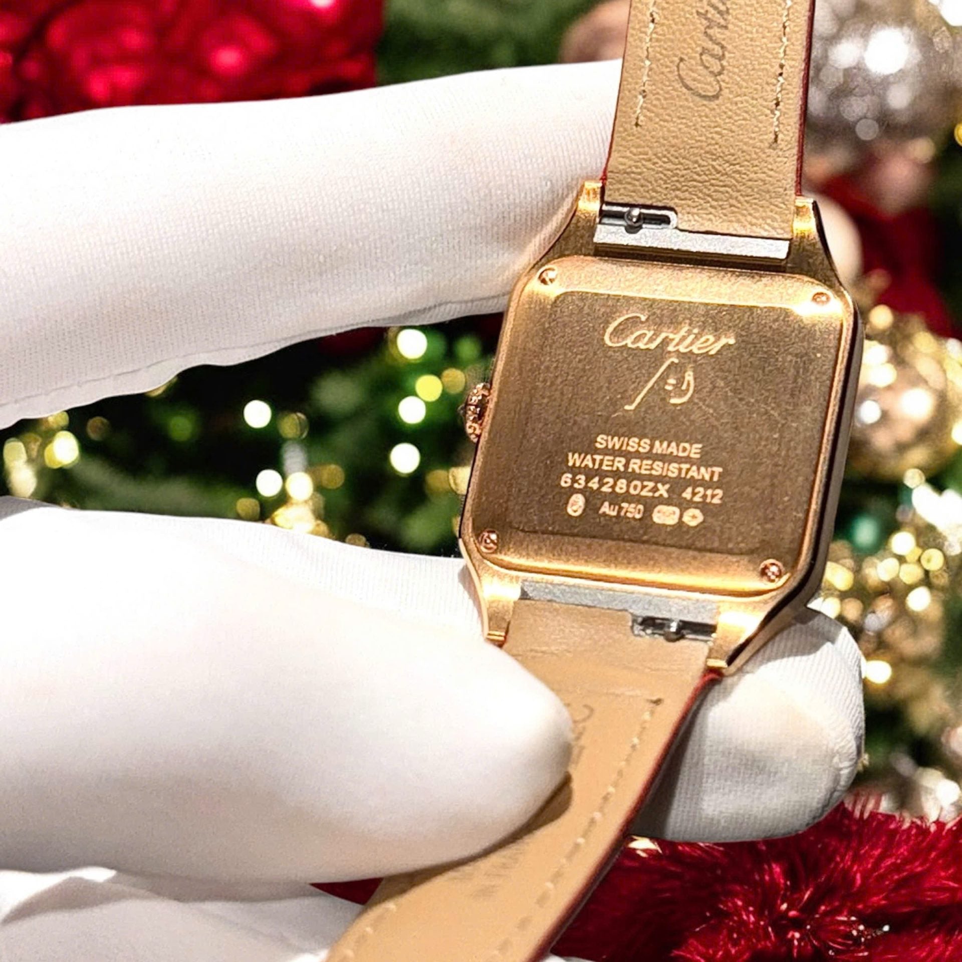 Cartier Santos Dumont WJSA0017 Red Watch 18K Gold Wrapped + Diamonds Moissanite 33x38mm - Image 4