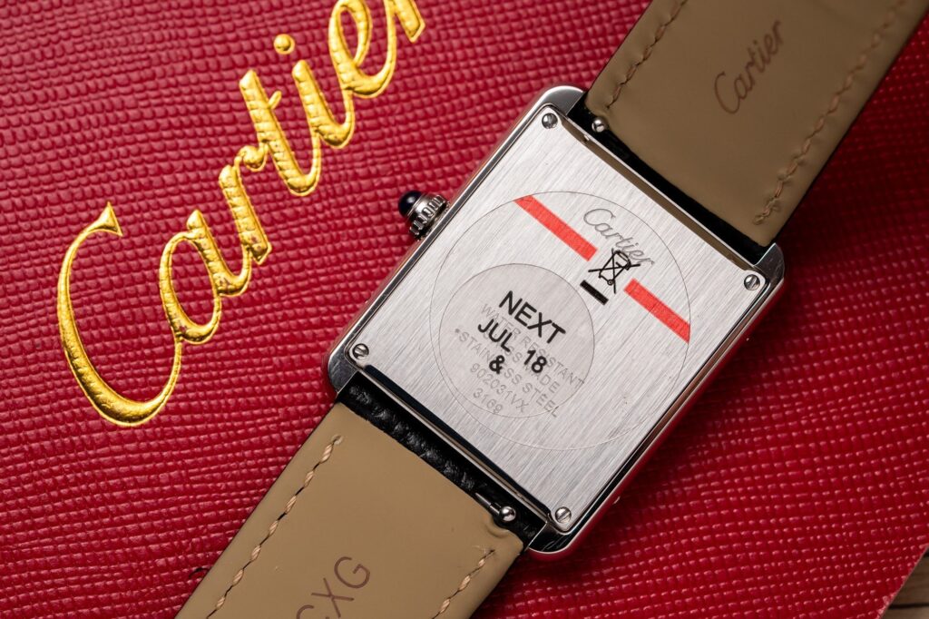 Đồng Hồ Cartier Tank Must W4TA0017 Replica 11 Đính Đá 33.7x25 (2)