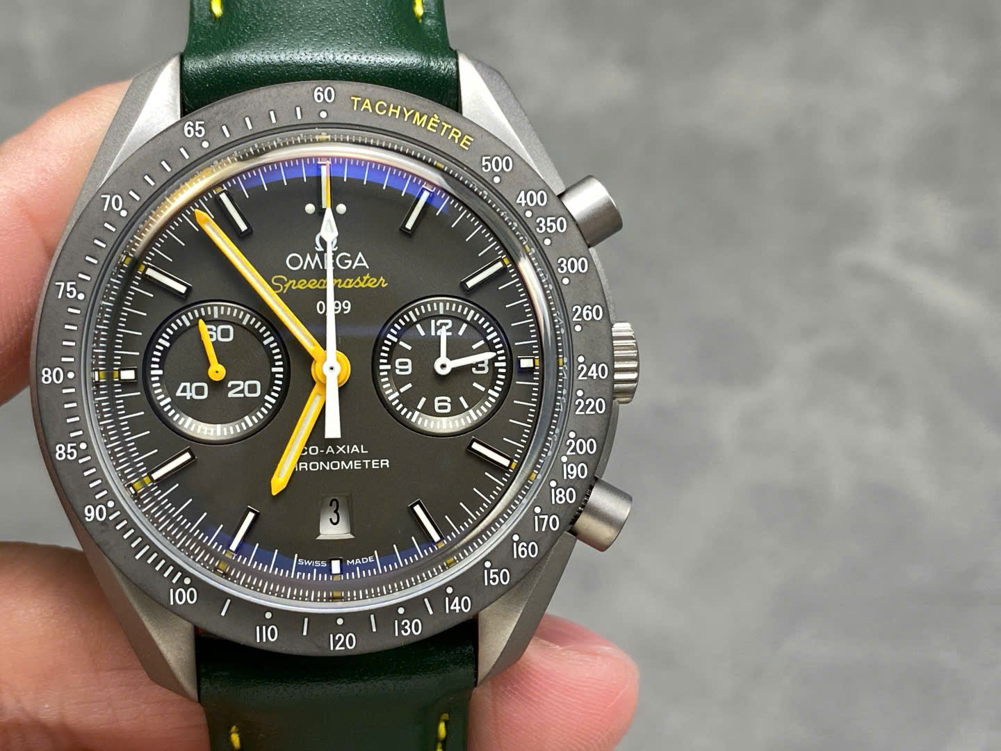 Omega Speedmaster Grey Side of the Moon Porsche Club of America Edition Wath 44mm - Image 2