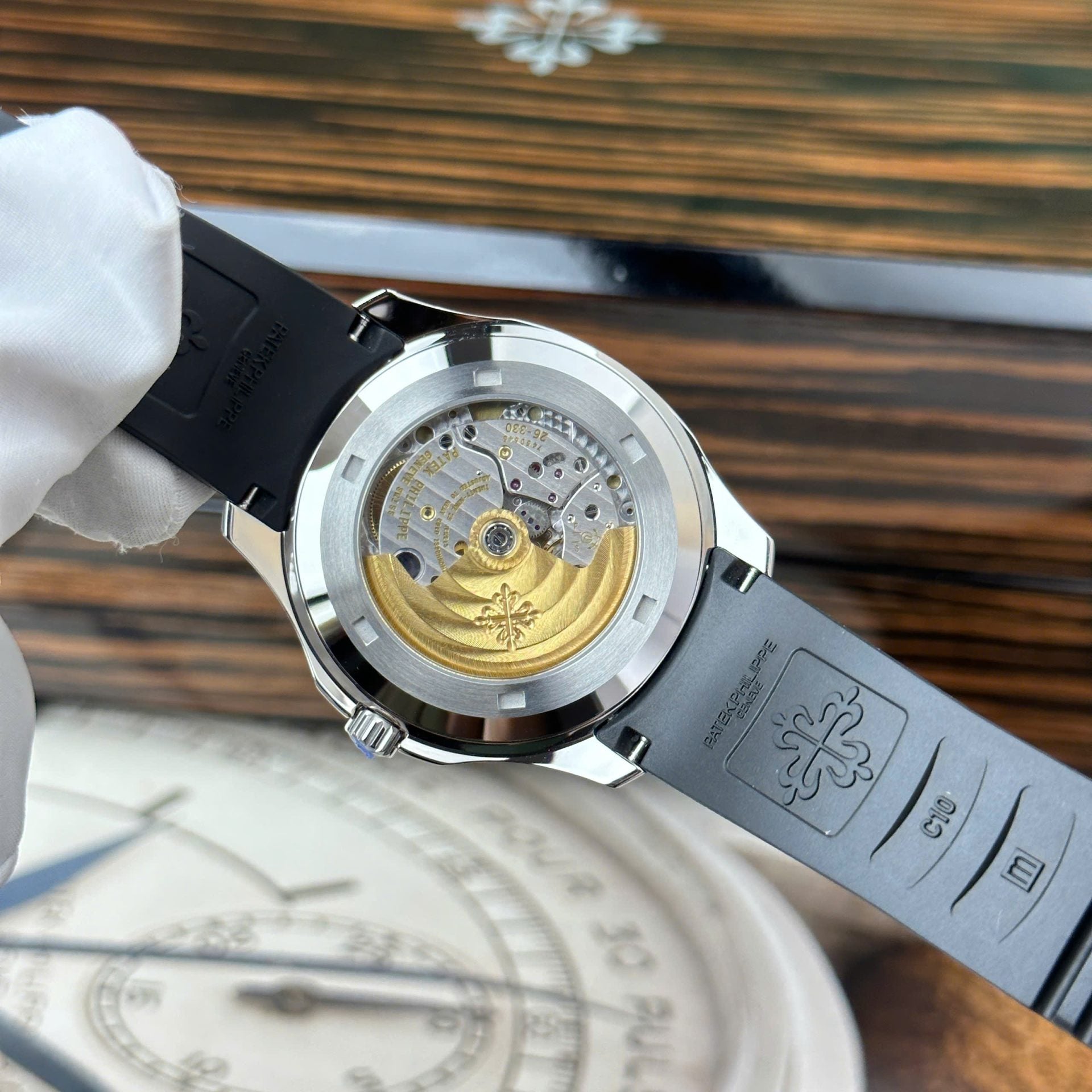 Patek Philippe Aquanaut 5167 Watch 40mm - Image 10