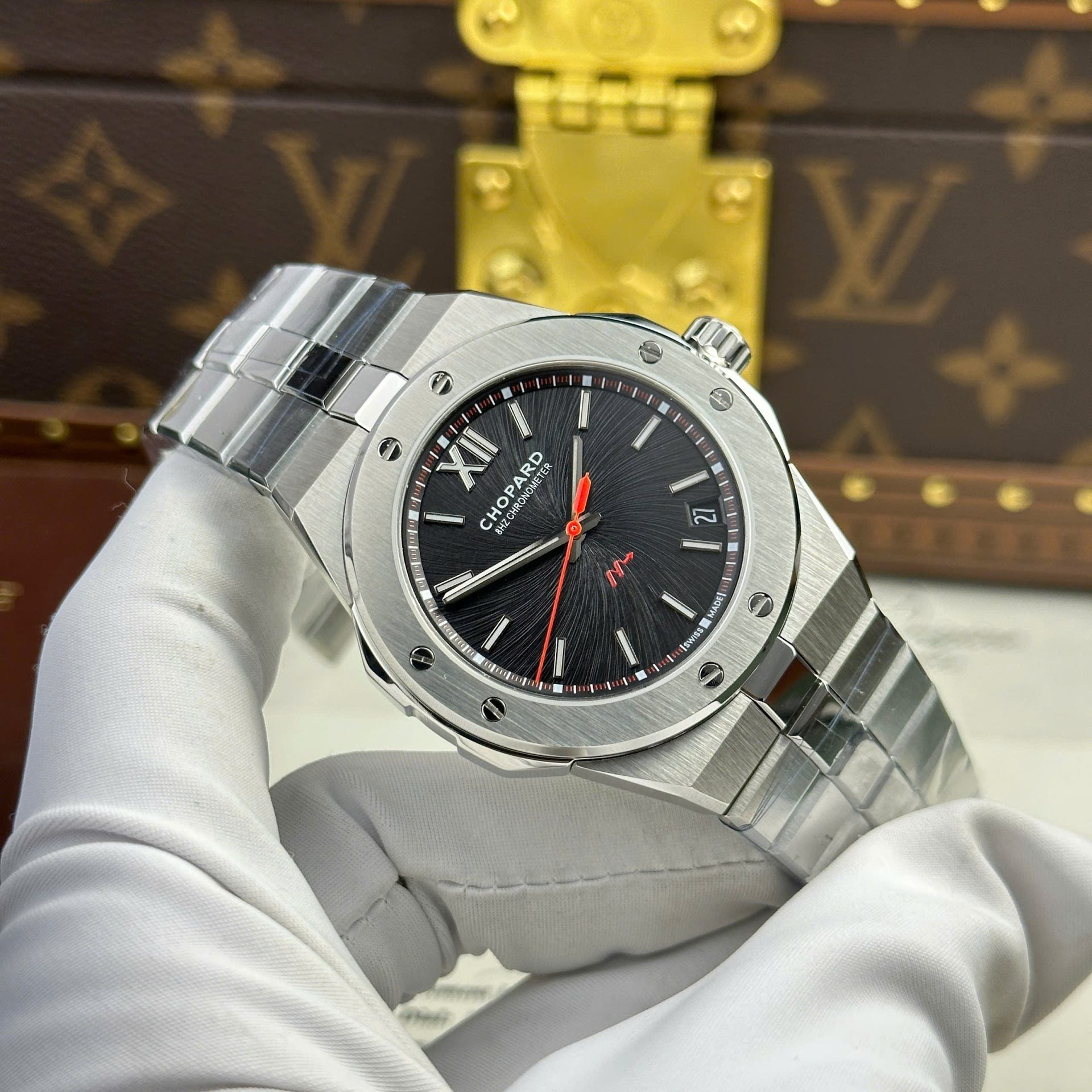 Chopard Alpine Eagle 298600 Watch Black Dial 41mm - Image 4