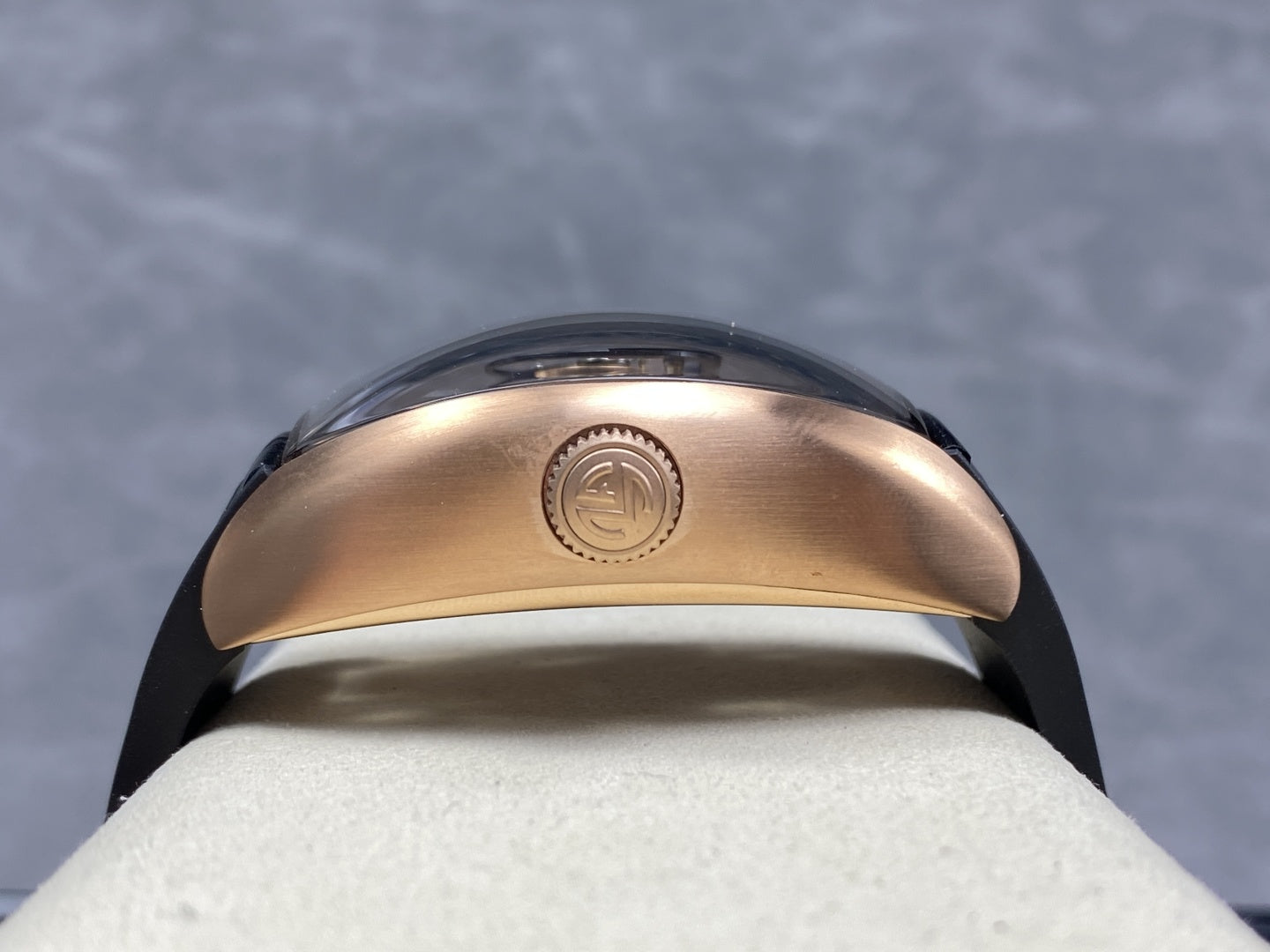 Franck Muller High End Watch Curvex CX Grand Central Tourbillon Skeleton Rose Gold 36x53mm - Image 6