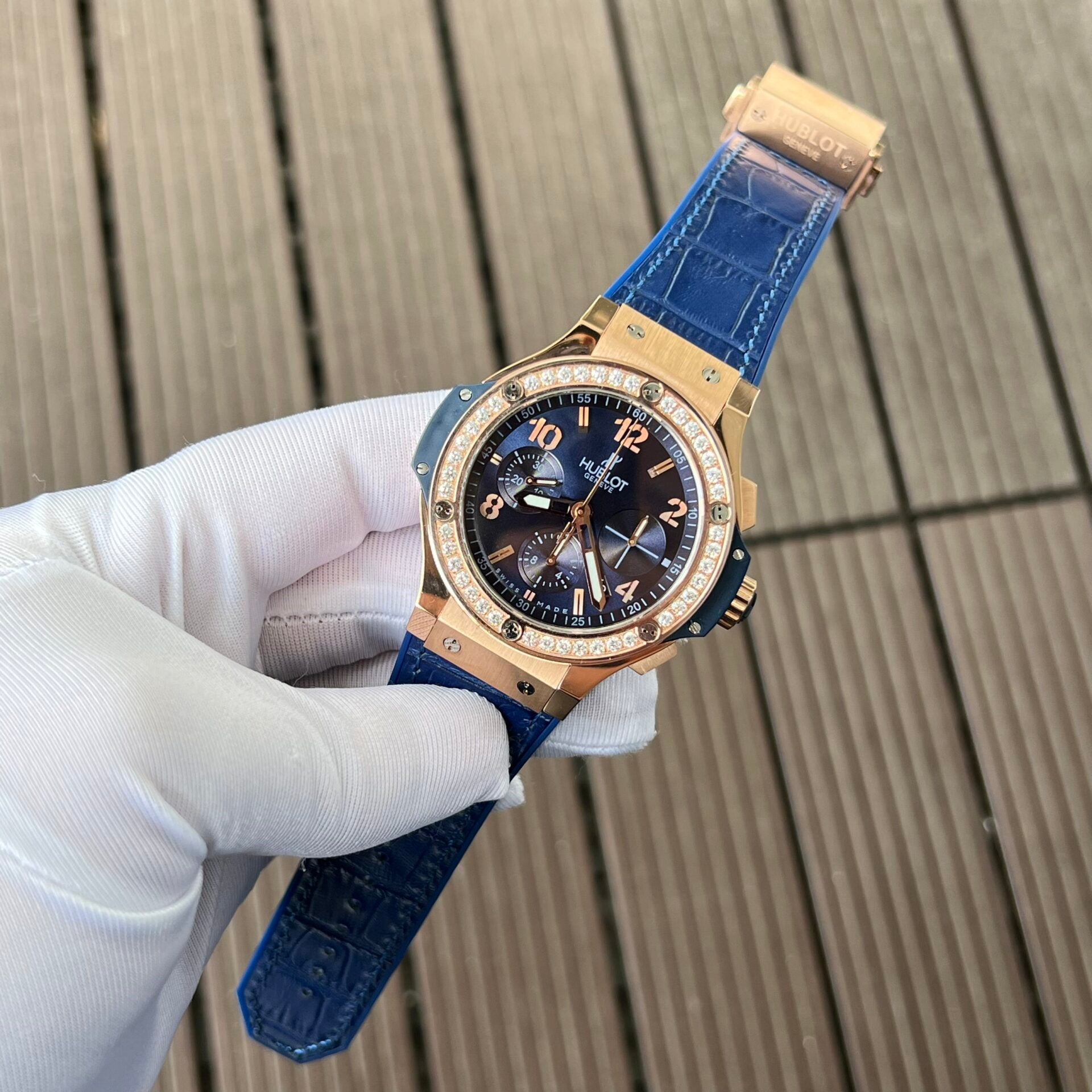 Hublot Big Bang Chronograph Watch King Gold Blue With Diamond Bezel 44mm