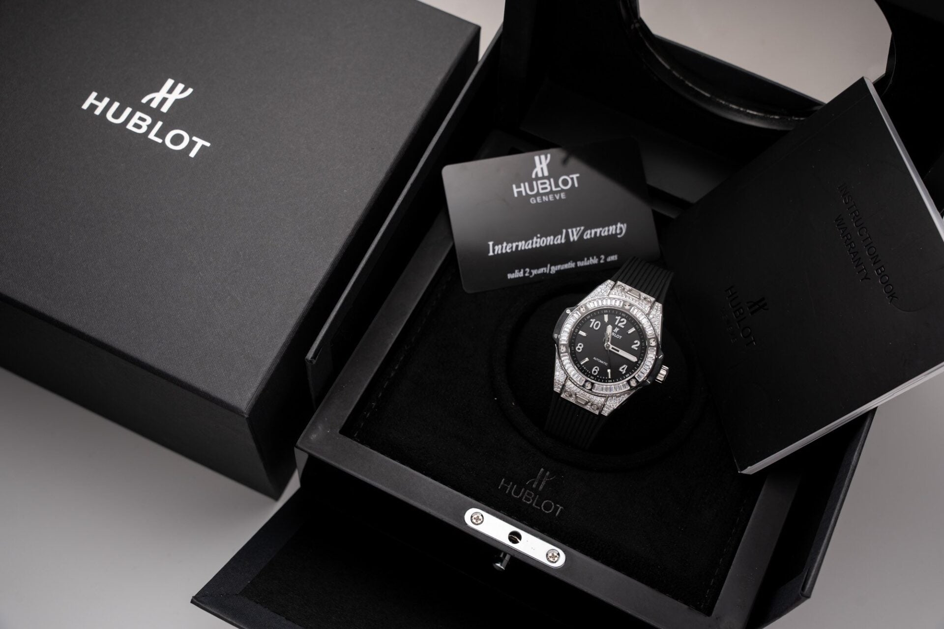 Hublot Watch Big Bang One Click Black Dial Rubber Strap 39mm - Image 6