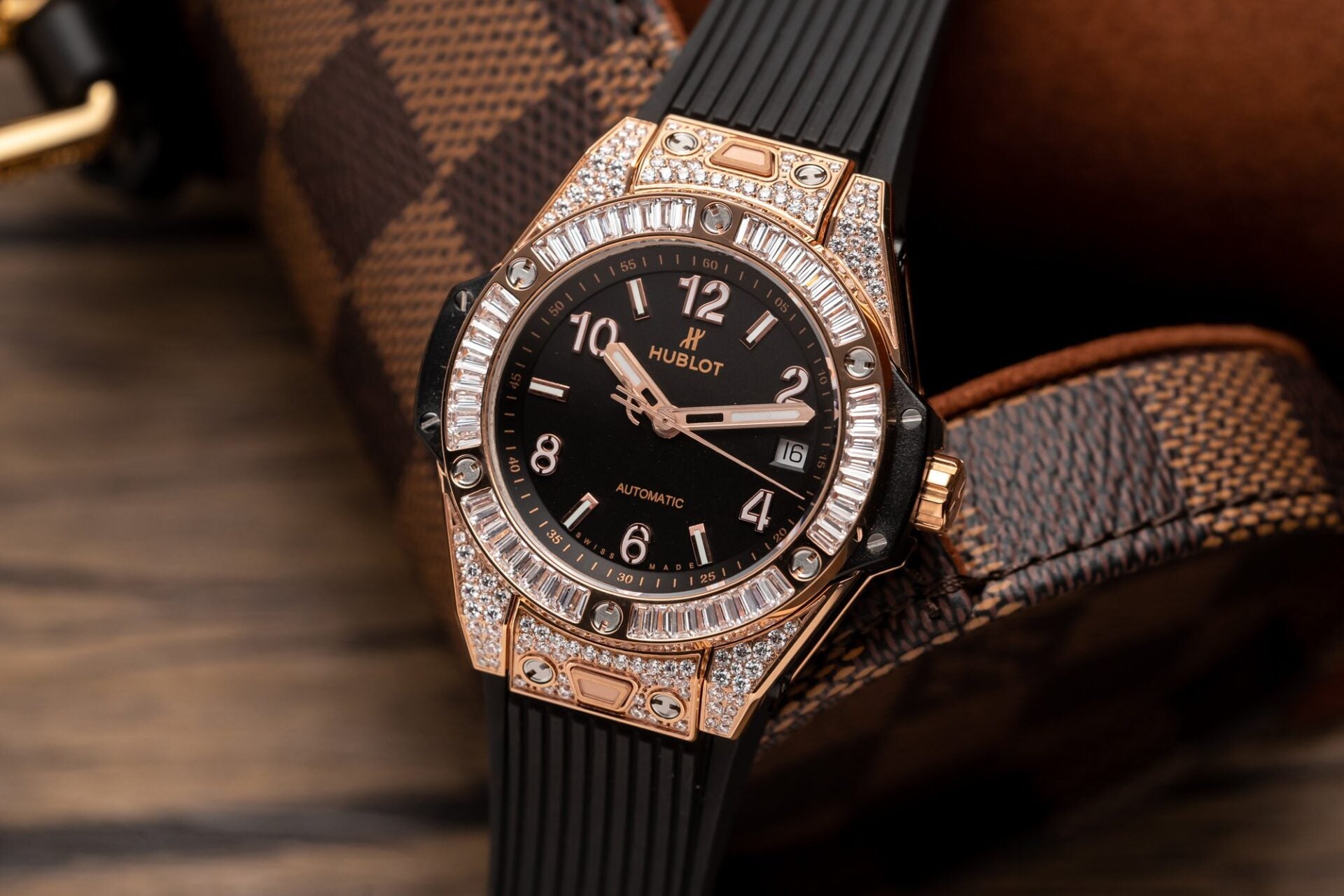 Hublot Watch Big Bang One Click King Gold Black Dial 39mm