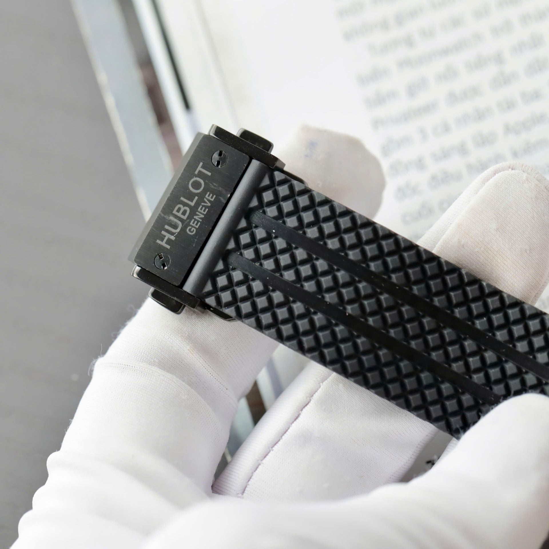 Hublot Big Bang Titanium Black Watch Rubber Strap 42mm - Image 10