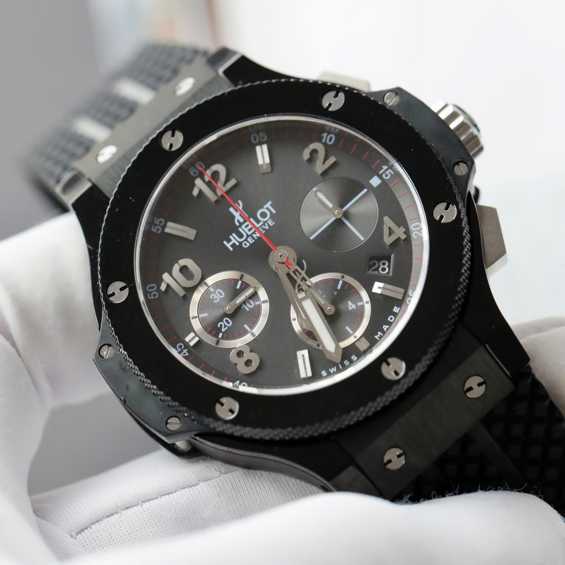Hublot Big Bang Titanium Black Watch Rubber Strap 42mm - Image 3