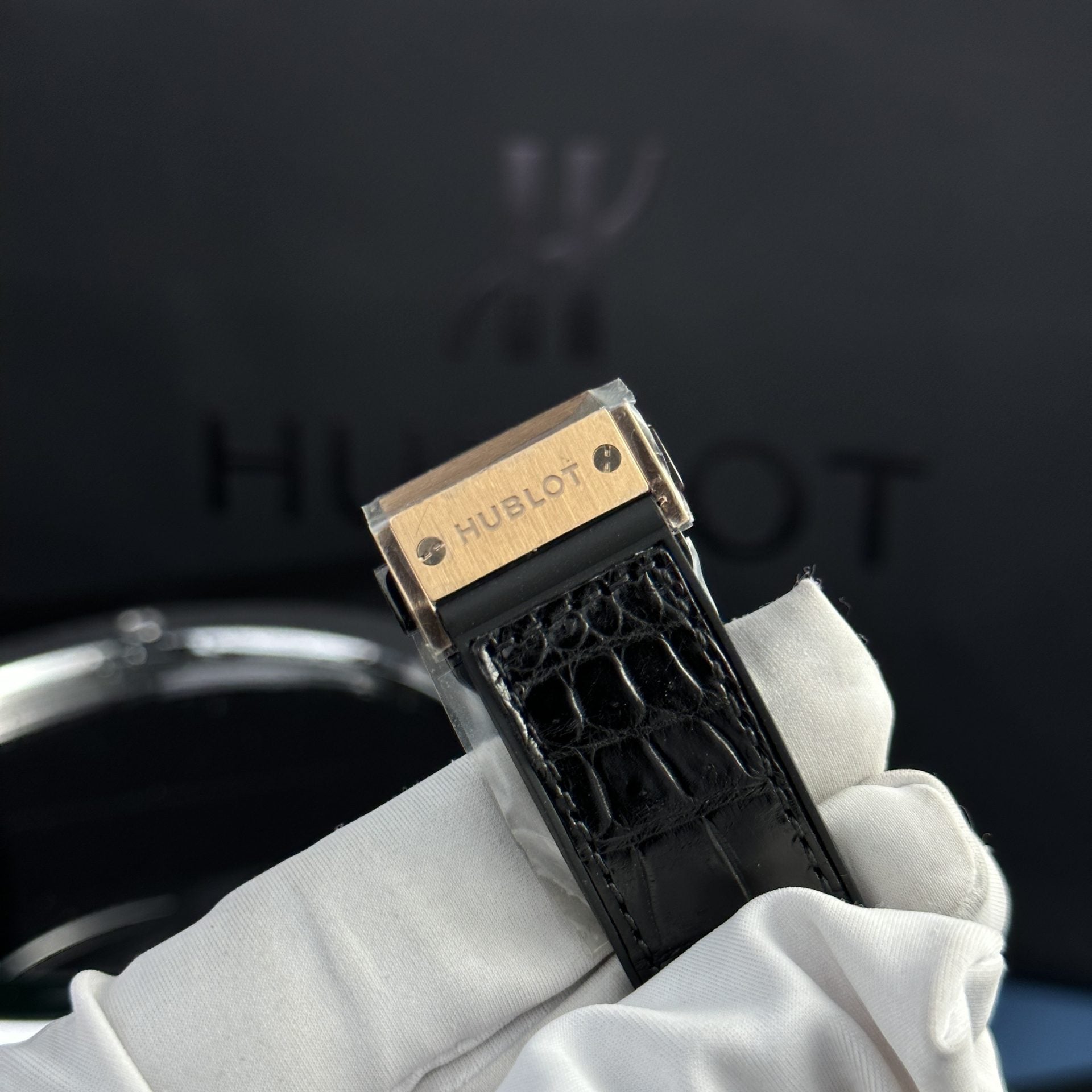 Hublot Watch Classic Fusion Ceramic Demi King Gold 42mm - Image 8