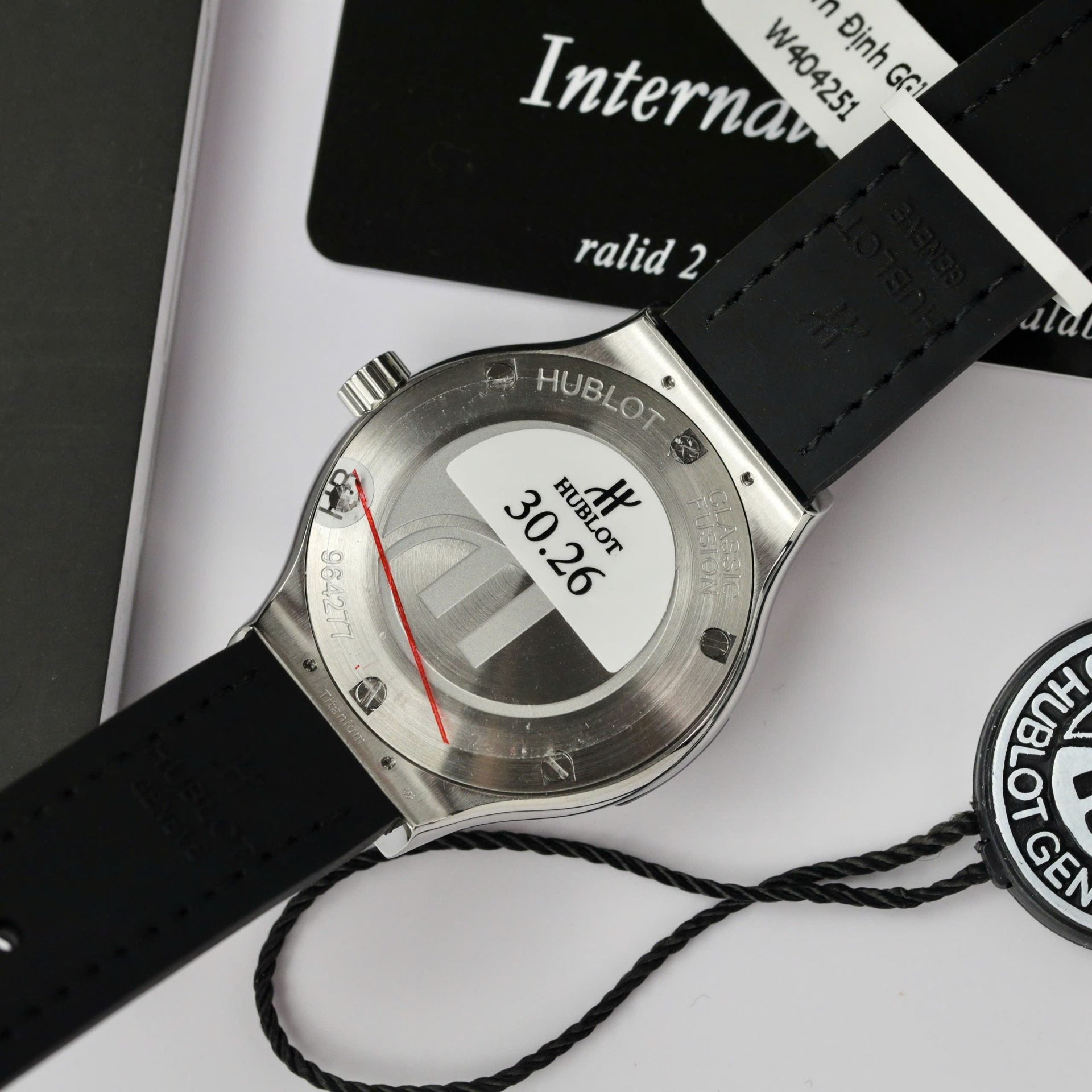 Hublot Classic Fusion Watch Moissanite Diamonds Gray 33mm - Image 3