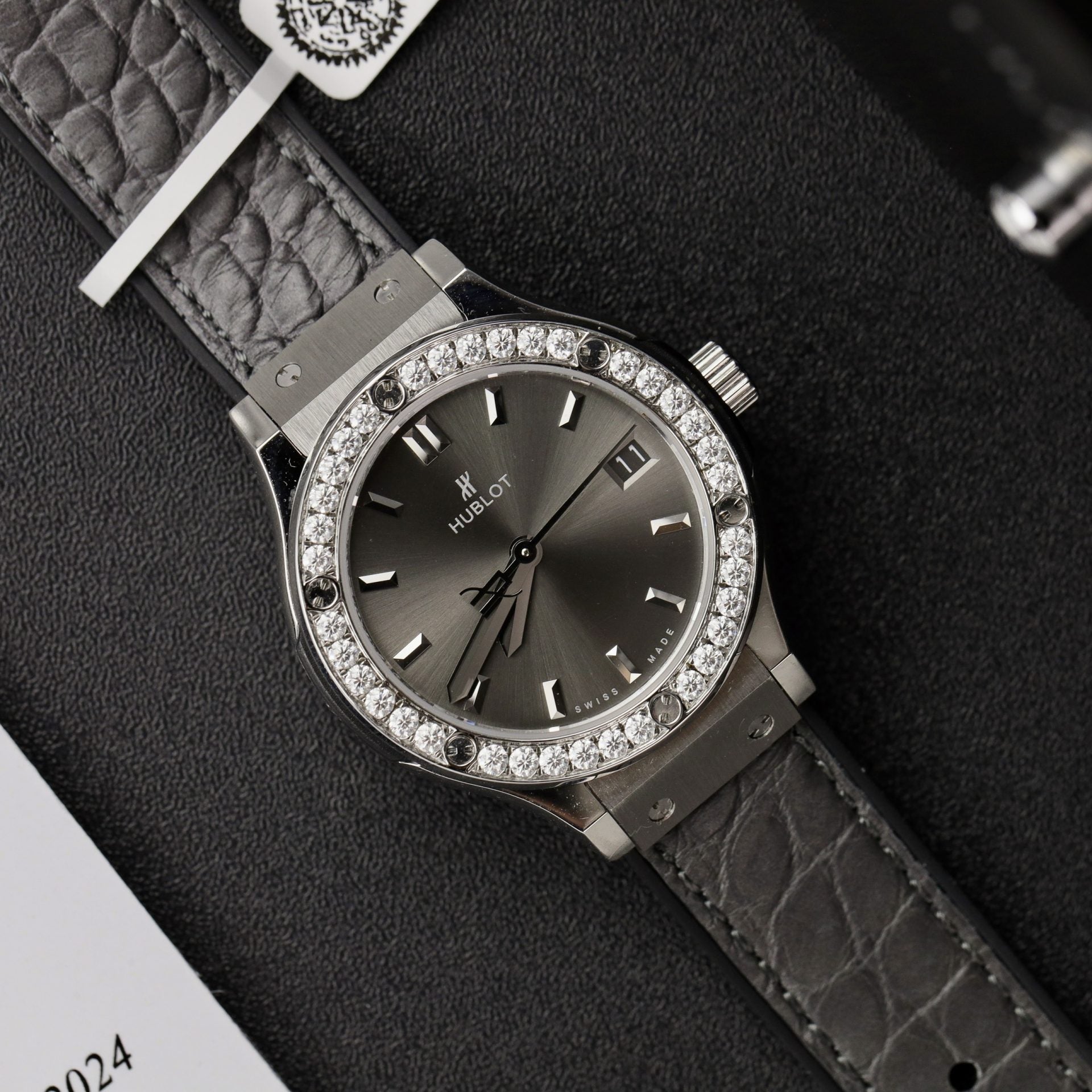 Hublot Classic Fusion Watch Moissanite Diamonds Gray 33mm - Image 2