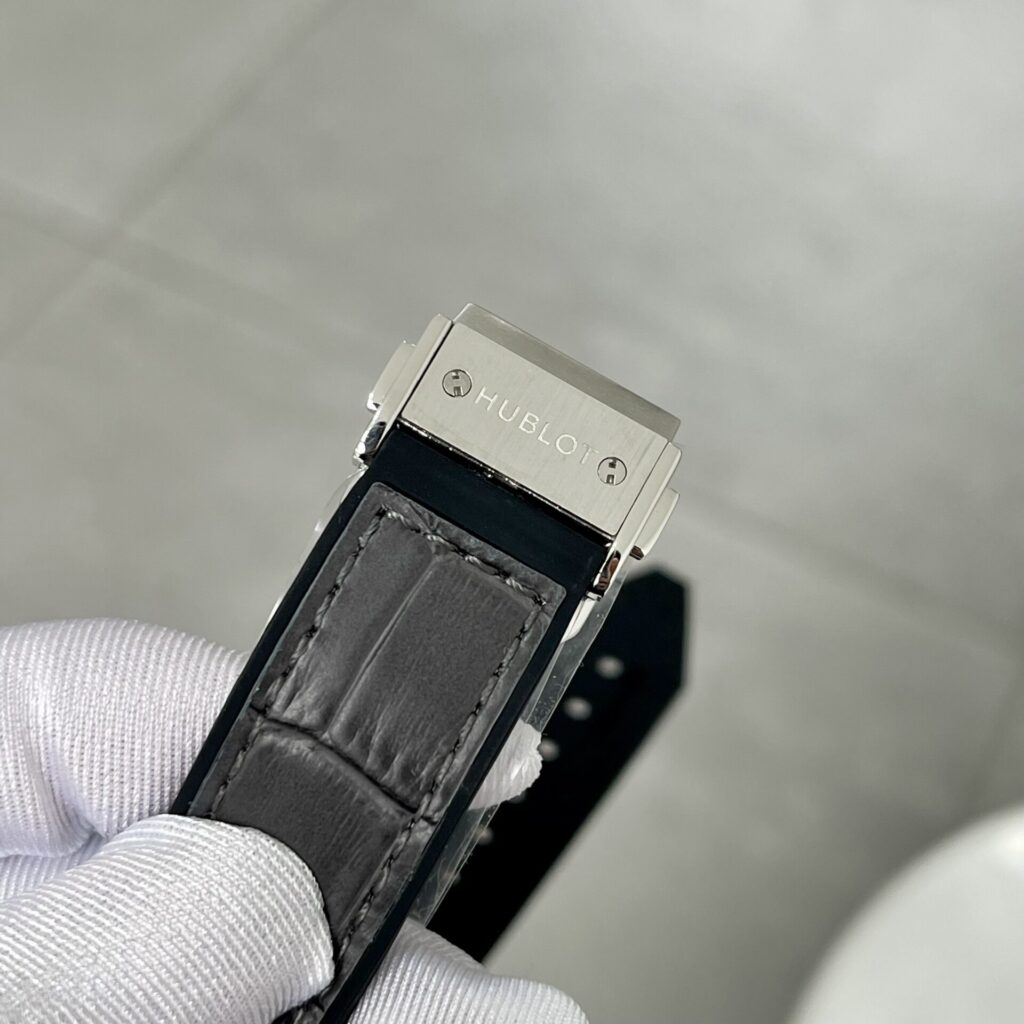 Đồng Hồ Hublot Classic Fusion Diamonds Màu Xám HB Factory 38mm (1)