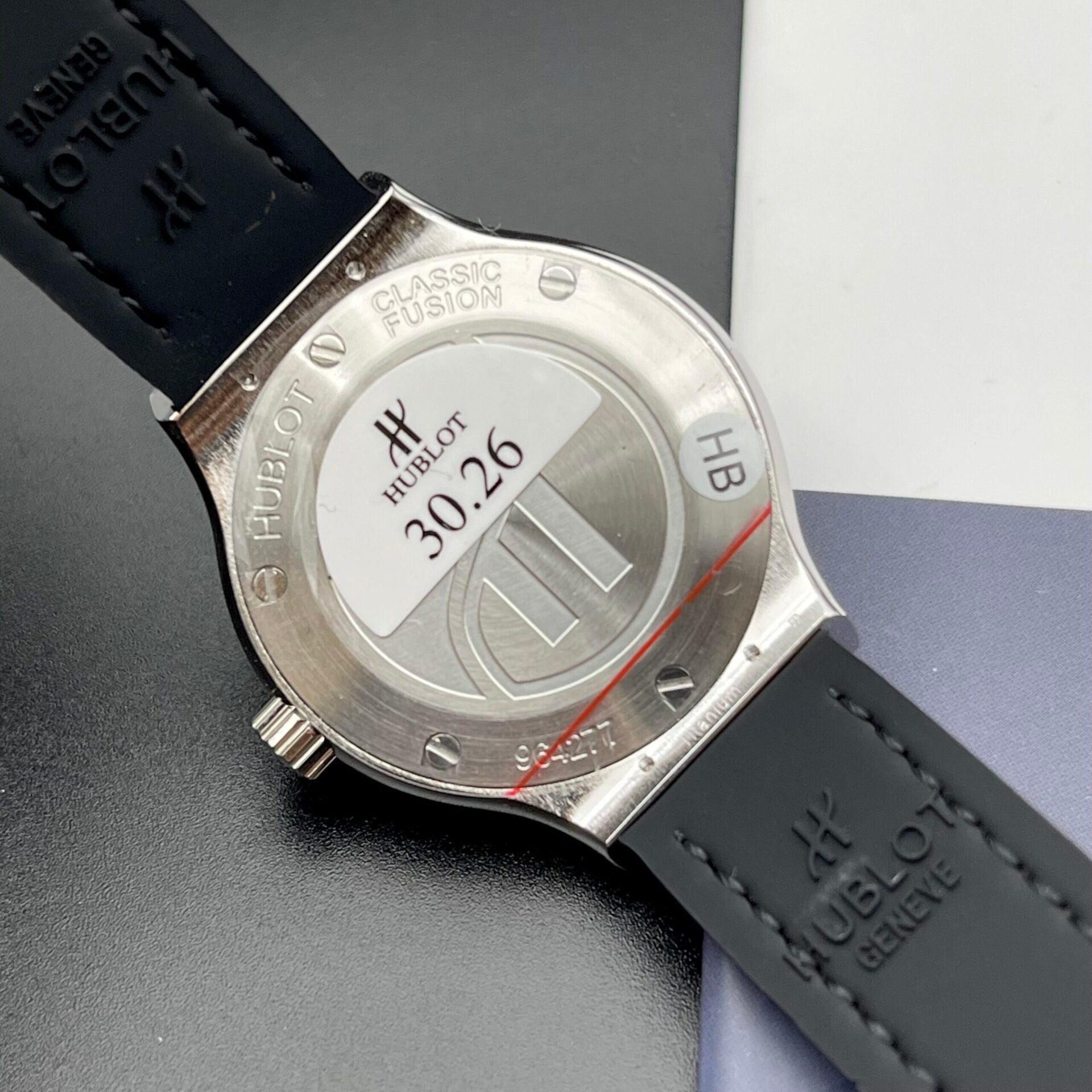 Hublot Classic Fusion Watch Womens Green Dial 33mm - Image 6