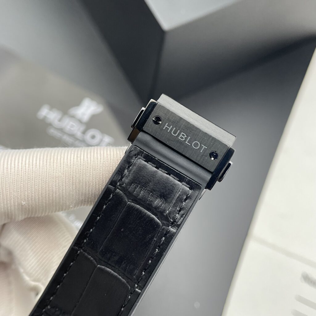 Đồng Hồ Hublot Classic Fusion Fake 11 Màu Đen HBF 42mm (2)