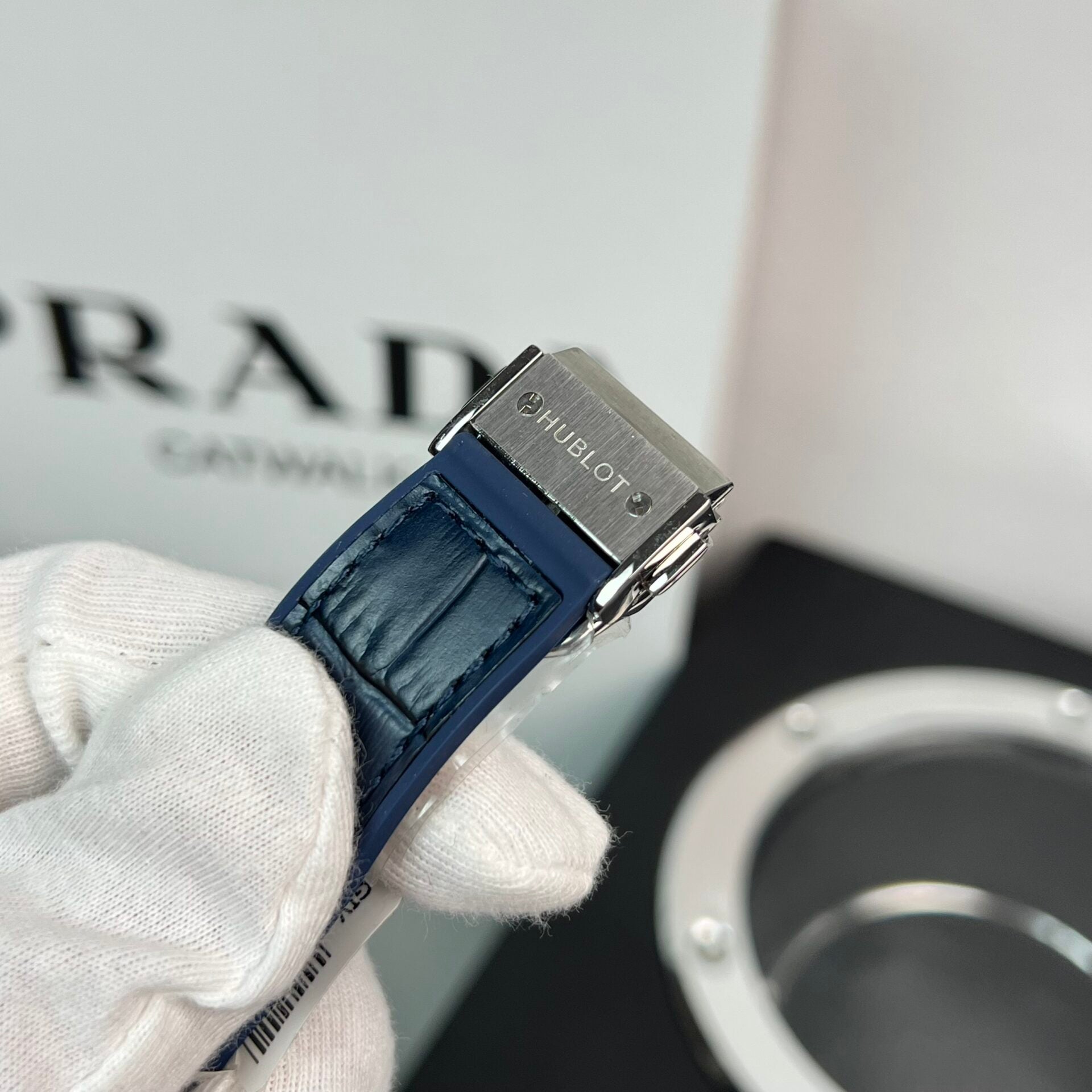 Hublot Classic Fusion Watch Moissanite Diamond Blue 38mm - Image 6