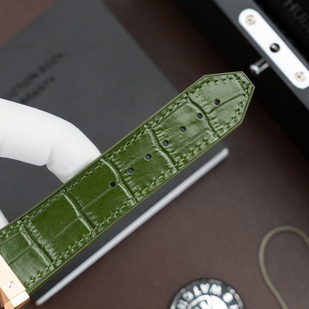 Đồng Hồ Hublot Classic Fusion King Gold Chế Tác Màu Xanh Lá Cây Máy SW300 Thuỵ Sỹ 42mm (2)