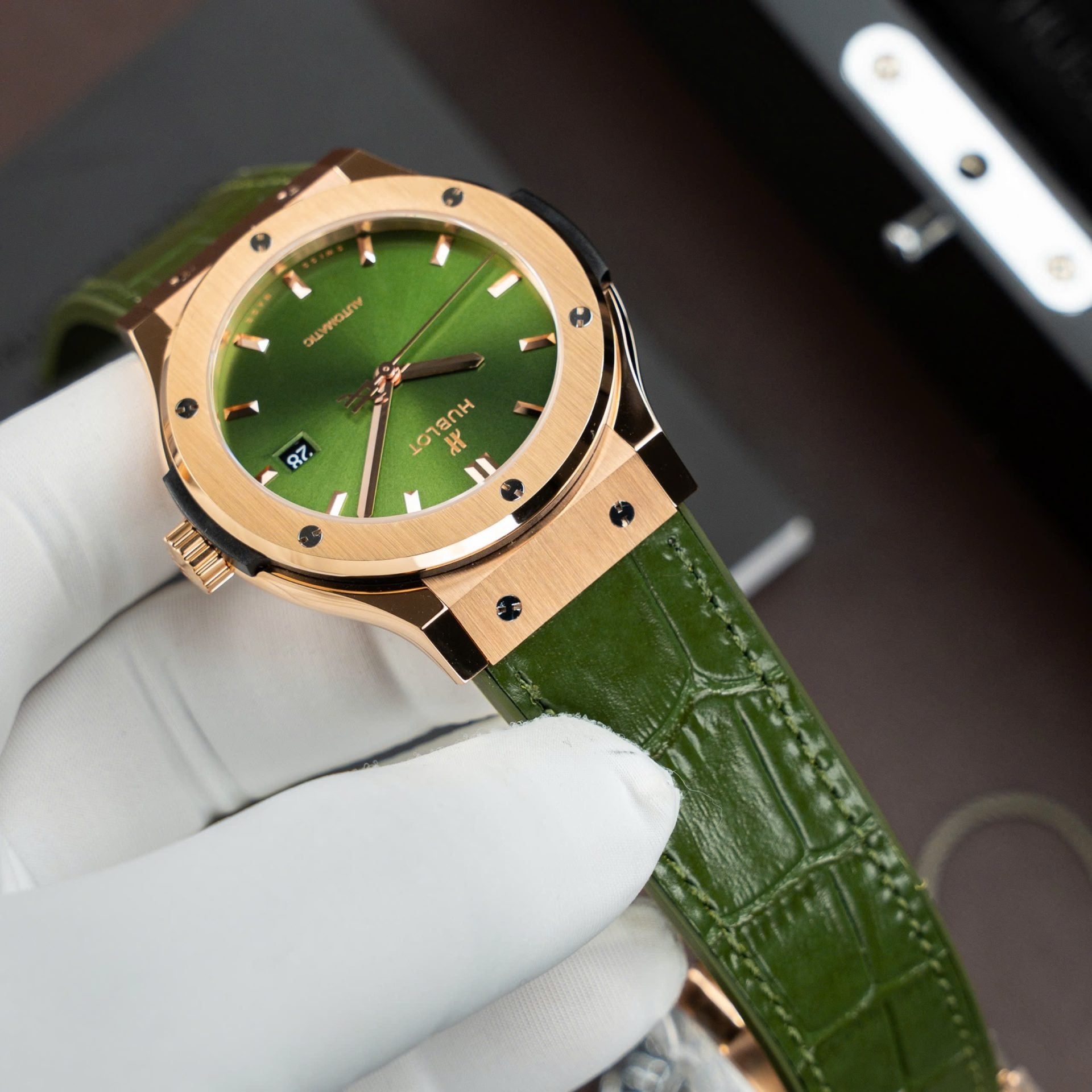 Hublot Classic Fusion King Gold Watch Green Dial Movement SW300 Swiss Made 42mm - Image 3