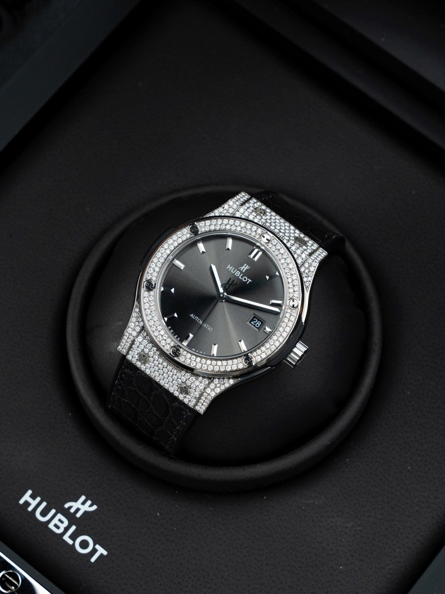 Hublot Classic Fusion Gray Dial Watch Natual Diamonds Automatic SW300 Movement 42mm - Image 2