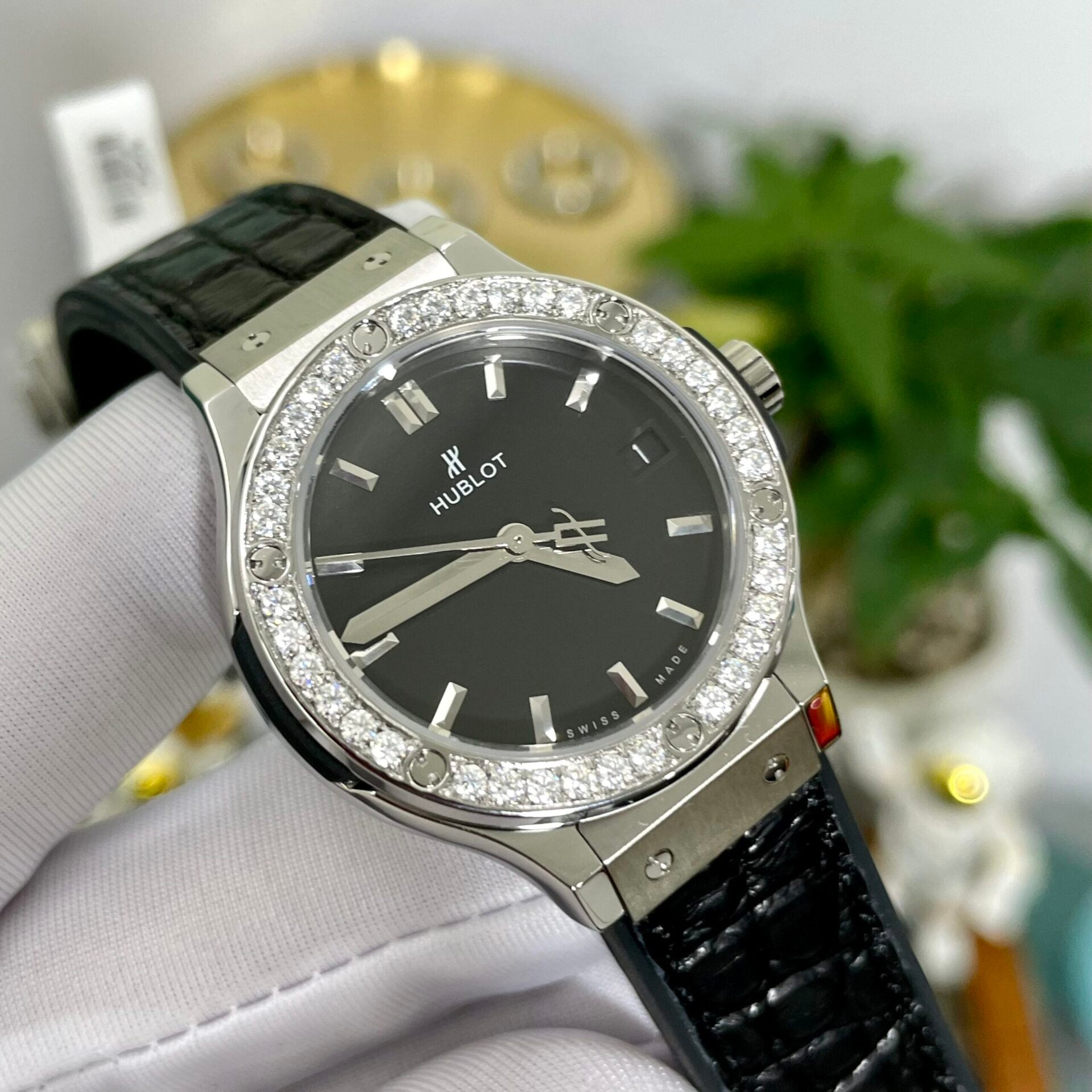 Hublot Watch Classic Fusion Moissanite Diamonds Black Dial 33mm - Image 3