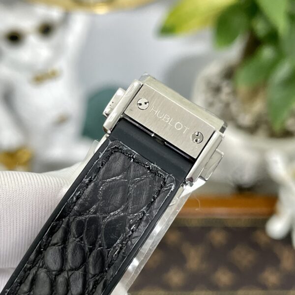 Đồng Hồ Hublot Classic Fusion Nữ Đính Kim Cương Moissanite 33mm (2)