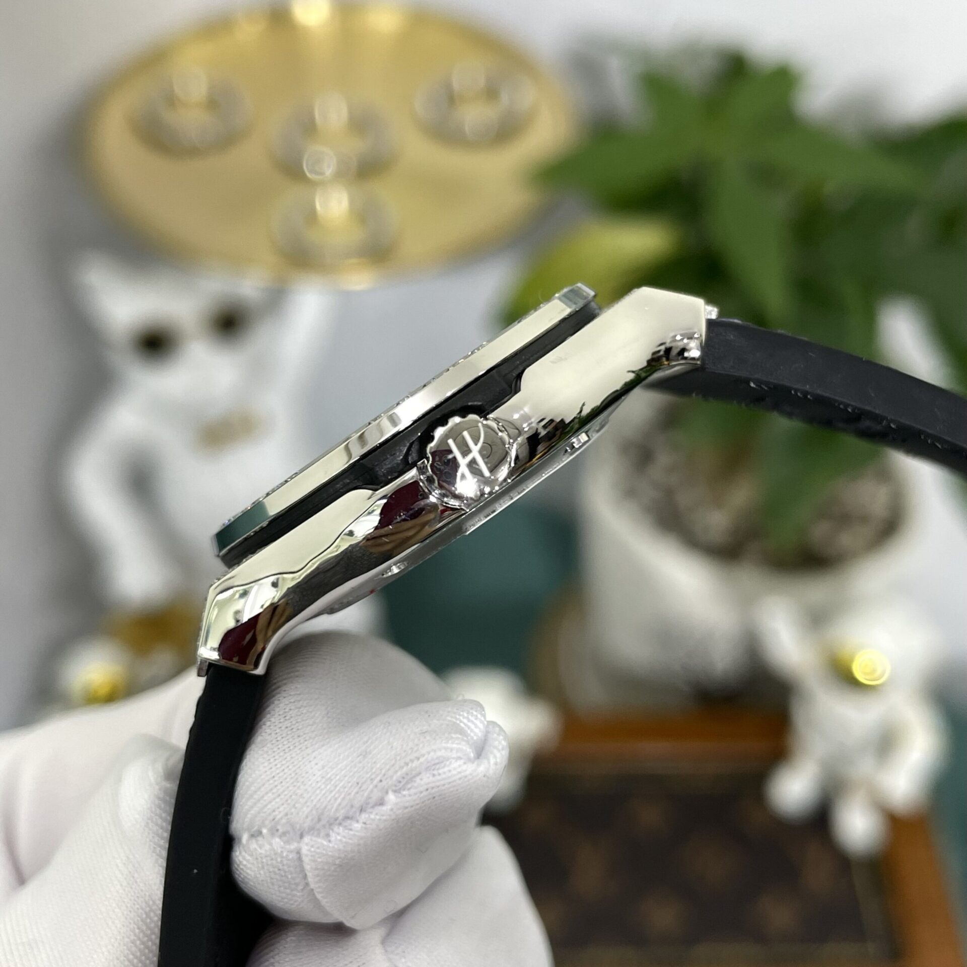 Hublot Watch Classic Fusion Moissanite Diamonds Black Dial 33mm - Image 5