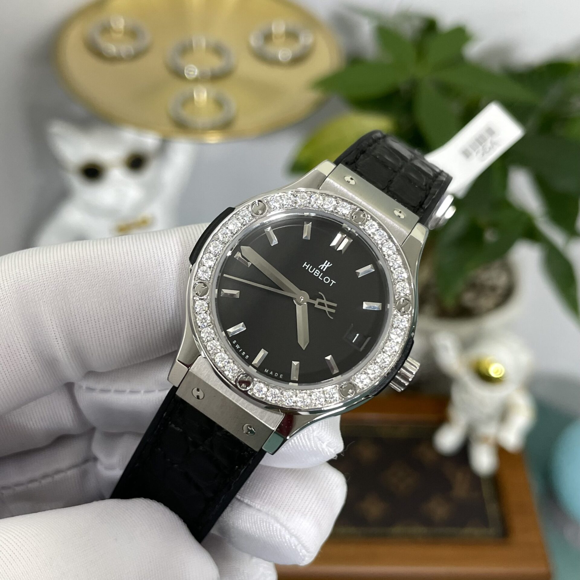 Hublot Watch Classic Fusion Moissanite Diamonds Black Dial 33mm - Image 2