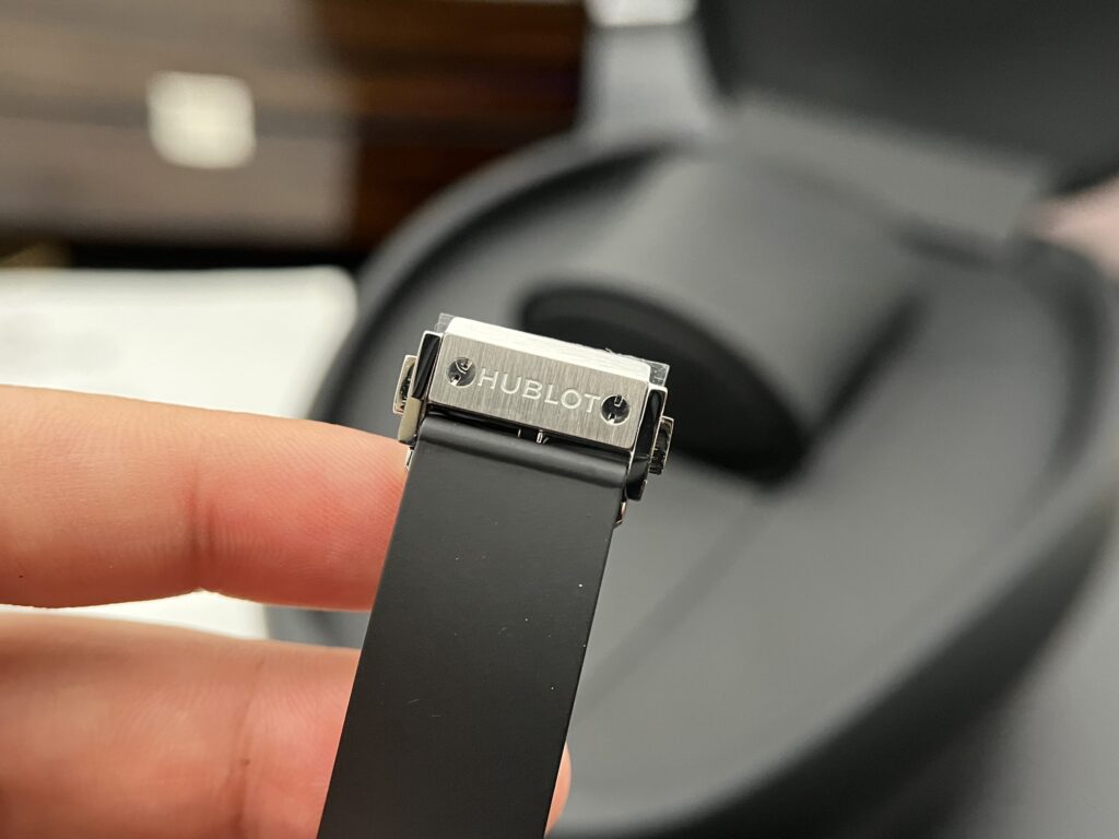 Đồng Hồ Hublot Classic Fusion Orlinski Full Diamonds Replica 11 40mm (1)