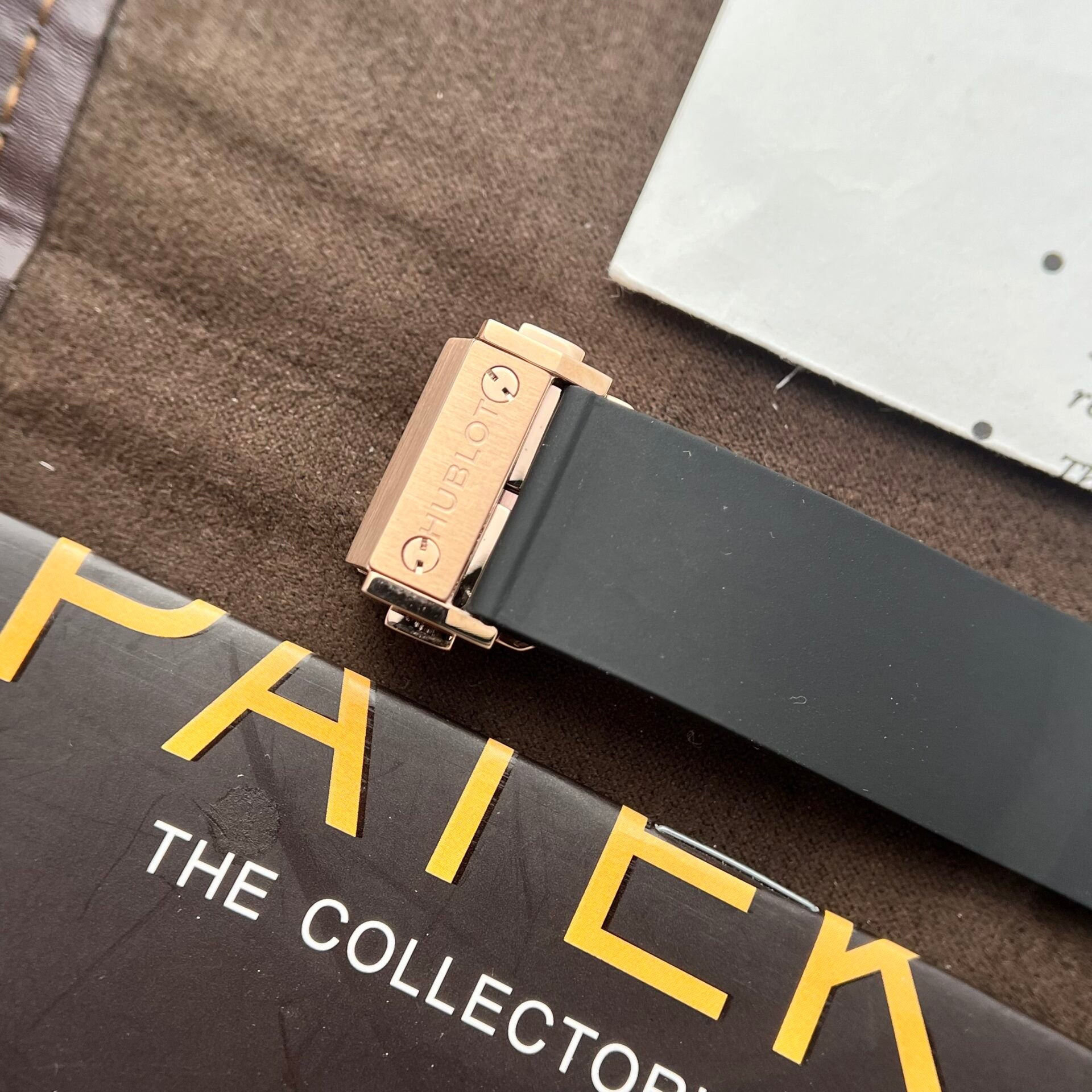 Hublot Watch Orlinski King Gold Black Dial 40mm - Image 6