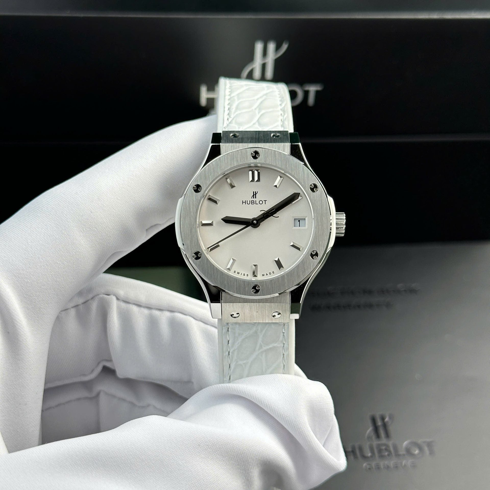 Hublot Classic Fusion Watch Women White 33mm