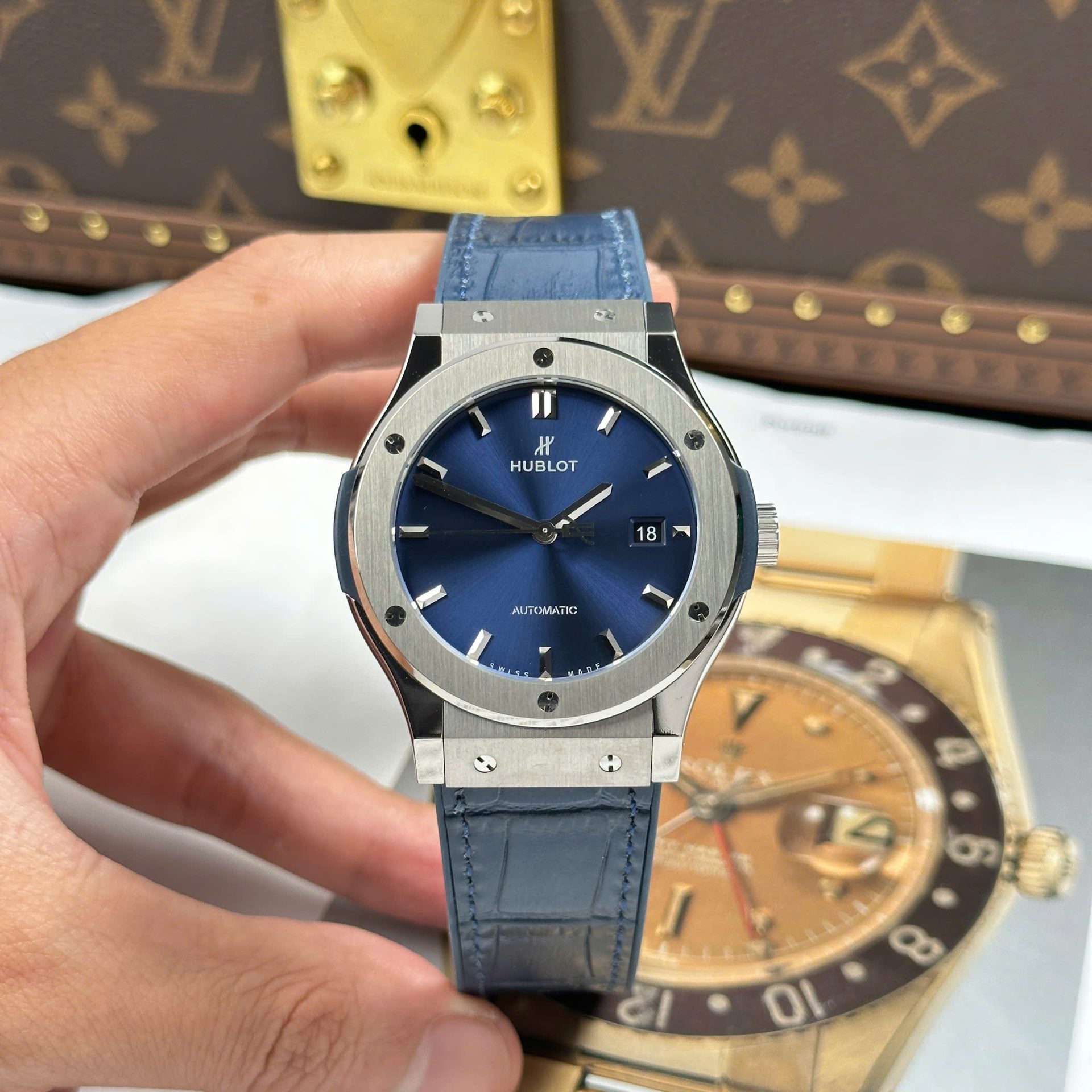 Hublot Classic Fusion Blue Watch Weight 84 Grams Super Light 42mm