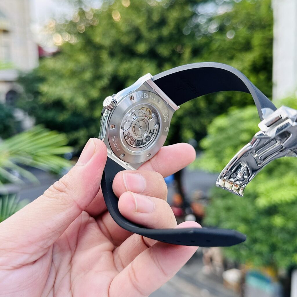 Đồng Hồ Hublot Classic Fusion Replica 11 Nhà Máy JJF 2023 Mặt Trắng 42mm (2)