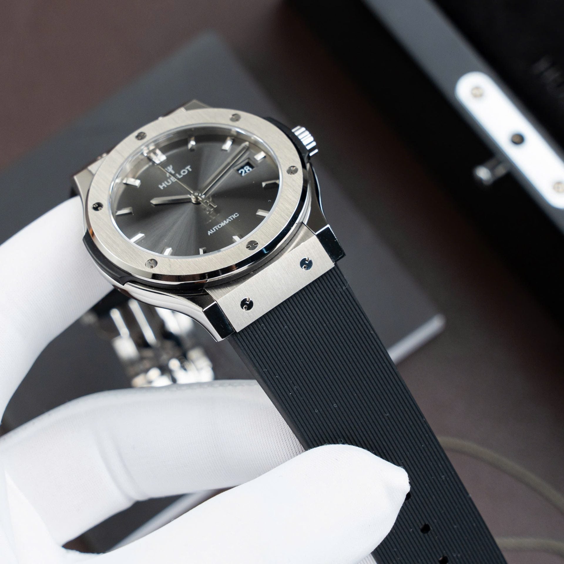 Hublot Classic Fusion Titanium Gray Dial Watch Movement SW300 Rubber Strap 42mm - Image 3