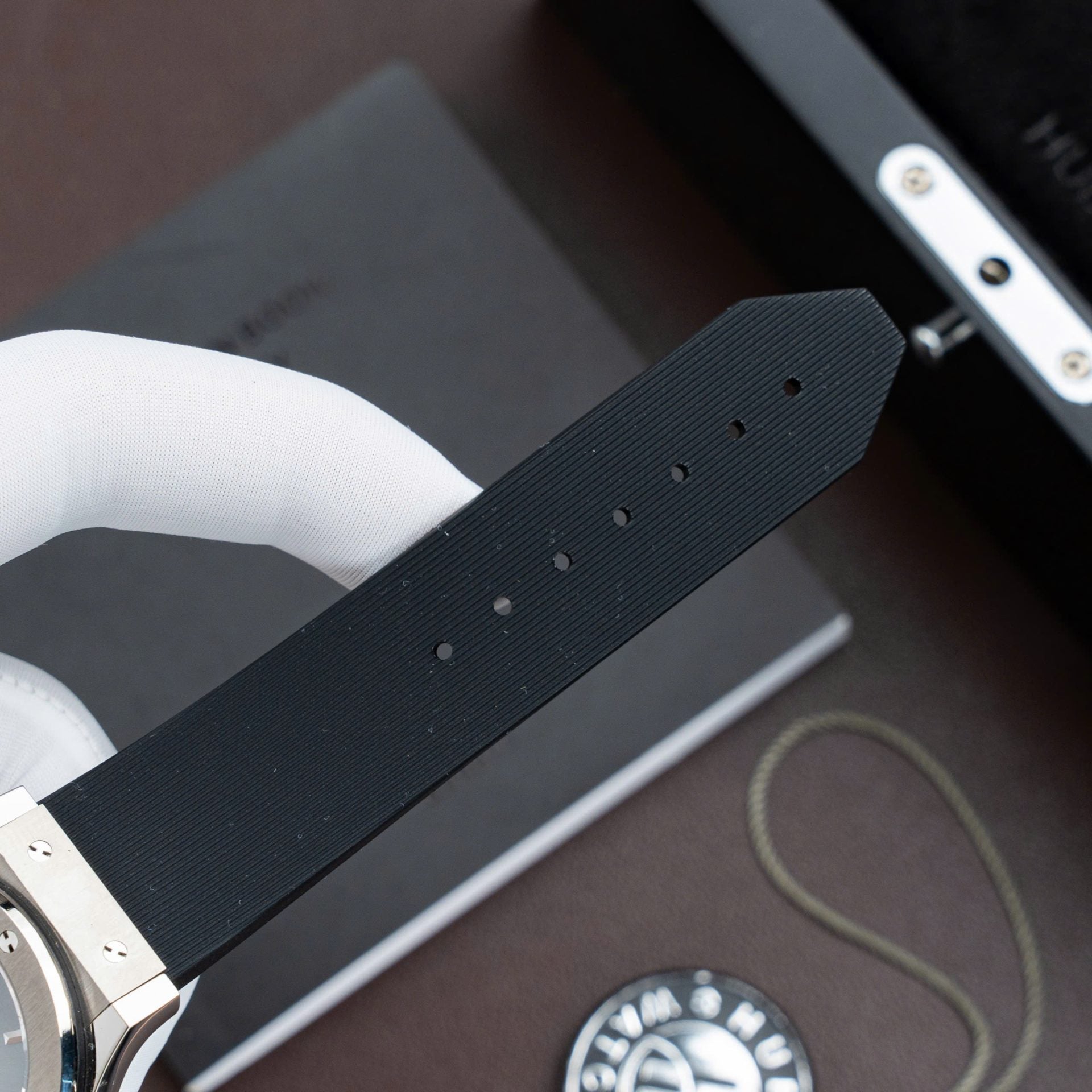 Hublot Classic Fusion Titanium Gray Dial Watch Movement SW300 Rubber Strap 42mm - Image 9